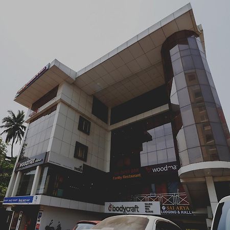 Capital O Sai Arya Residency Hotel Mangalore Exterior foto