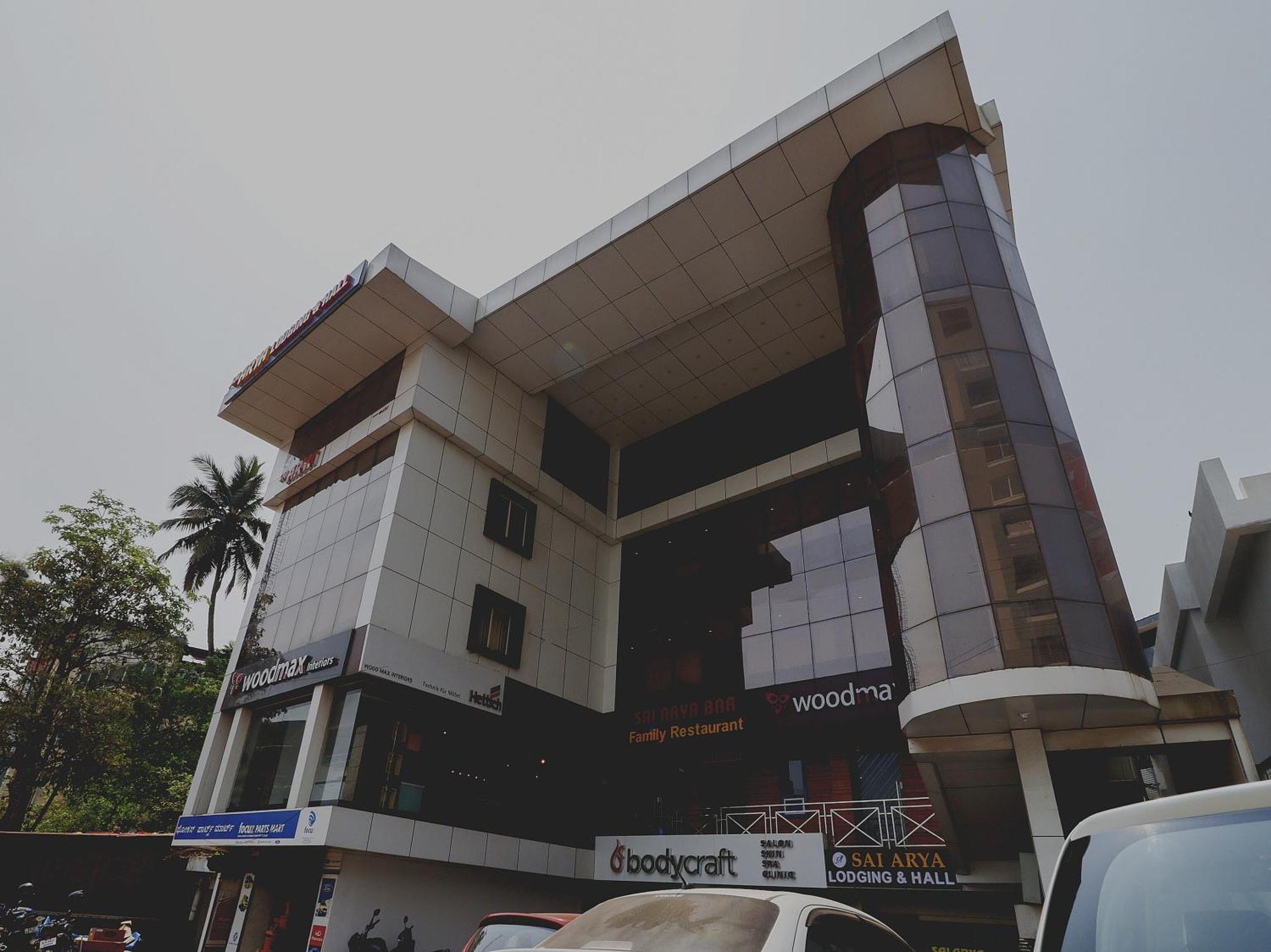 Capital O Sai Arya Residency Hotel Mangalore Exterior foto